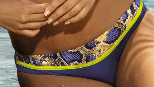 Bardot dvoudílné plavky Snake s vyztuženými košíčky a motivem hadí kůže